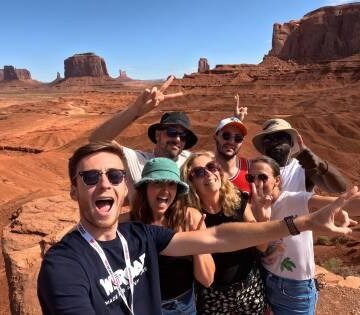 New study reveals holidays are the best way to make friends